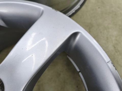 Felgi aluminiowe Mitsubishi Colt VI 6 Z30 04-12r. r16 cali 6,5jx16 ET48 4x114,3 CH67 felgi oryginalne KOMPLET mr594967