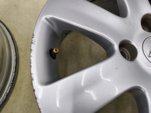 Felgi aluminiowe Mitsubishi Colt VI 6 Z30 04-12r. r16 cali 6,5jx16 ET48 4x114,3 CH67 felgi oryginalne KOMPLET mr594967