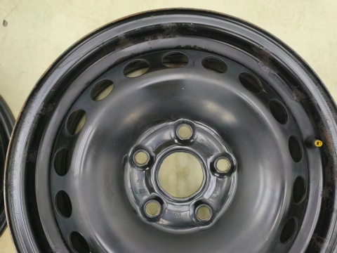 Felgi stalowe VW Golf VII T-Roc Audi A3 8v Leon III Ateca Octavia III 12r.- 15 cali 6jx15 ET43 5x112 CH57 KOMPLET Südrad 155801