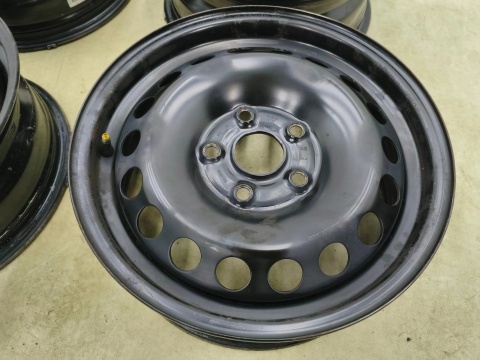 Felgi stalowe VW Golf VII T-Roc Audi A3 8v Leon III Ateca Octavia III 12r.- 15 cali 6jx15 ET43 5x112 CH57 KOMPLET Südrad 155801