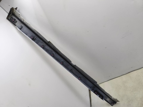 Nakładka progu Mazda 3 IV BP 19r.- prawa listwa progowa zewnętrzna prawy próg bcjh-51p41