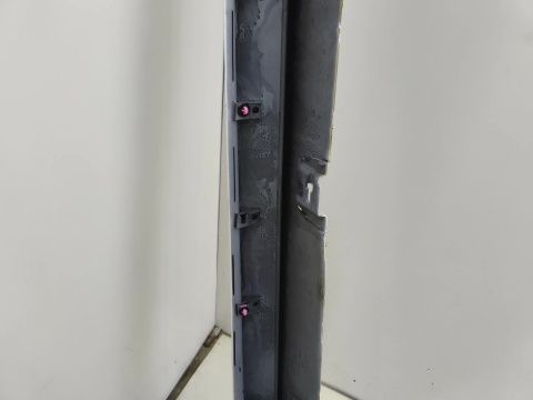 Nakładka progu Mazda 3 IV BP 19r.- prawa listwa progowa zewnętrzna prawy próg bcjh-51p41