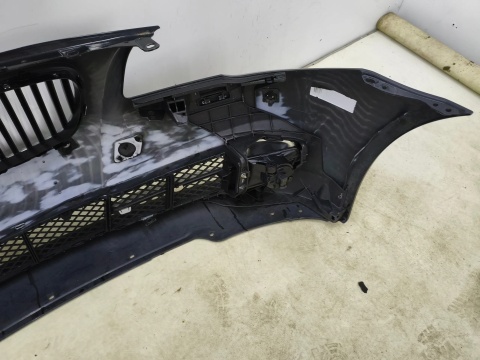 Zderzak przedni BMW 5 F10 F11 10-14r. Przedlift przód 4XPDC spryski 7200712