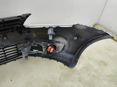 Zderzak przedni VW Touran 1 I 10-15r. Lift przód 6XPDC spryski 1T0807221M