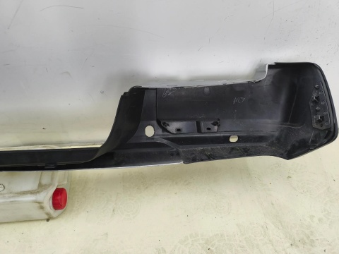 Zderzak tylny Mitsubishi L200 5 V 19-23r. Lift tył 4XPDC stopień 6410D647ZZ