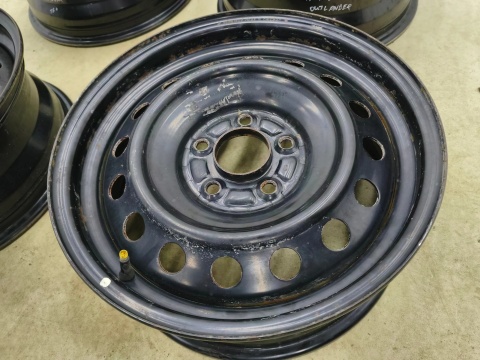 Felgi stalowe Citroen C-Crosser Peugeot 4007 Outlander 2 II 07-12r. 16 cali 6,5jx16 ET38 5x114,3 CH67 KOMPLET