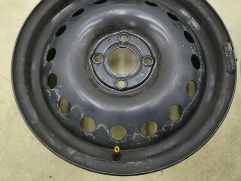 Felgi stalowe Nissan Note E11 1 I Micra 06-12r. r15 5,5jx15 ET45 CH60 4x100 15 cali felgi oryginalne 403009u00b