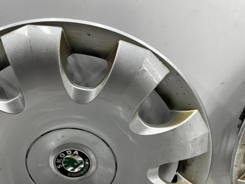 Kołpak Skoda Octavia 2 II 04-13r. 15 cali r15 kołpaki komplet oryginalne 1Z0601147a