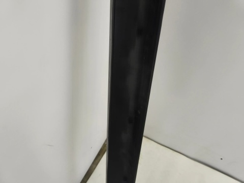 Nakładka progu VW CrossPolo Polo Cross V 6R 10-17r. prawa listwa progowa zewnętrzna rant błotnika prawy próg 6r0853860 6r0853818
