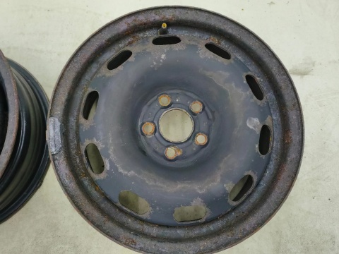 Felgi stalowe VW Golf IV Audi A3 8L Octavia I Leon I 97-06r. 15 cali 6jx15 ET38 5x100 CH57,1 KOMPLET 1j0601027q