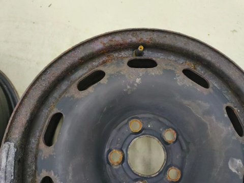 Felgi stalowe VW Golf IV Audi A3 8L Octavia I Leon I 97-06r. 15 cali 6jx15 ET38 5x100 CH57,1 KOMPLET 1j0601027q