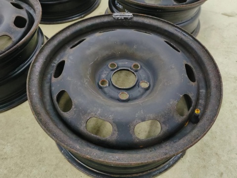 Felgi stalowe VW Golf IV Audi A3 8L Octavia I Leon I 97-06r. 15 cali 6jx15 ET38 5x100 CH57,1 KOMPLET 1j0601027q