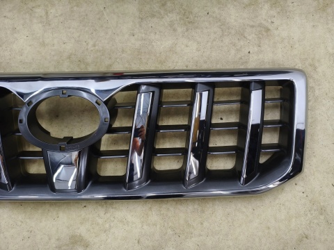 Zderzak przedni Toyota Land Cruiser J12 02-09r. przód 52119-60481