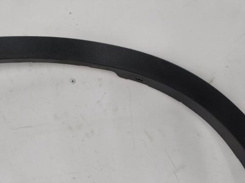 Listwa BMW X1 F48 15-22r. Prawy przedni rant nadkola błotnika nakładka prawy przód 51777332338