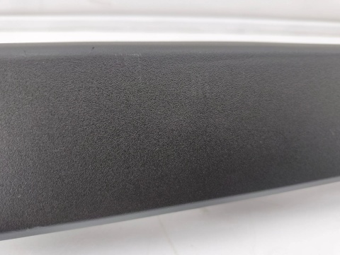 Listwa BMW X1 F48 15-22r. prawa przednia dolna nakładka drzwi bocznych prawy przód 7352092