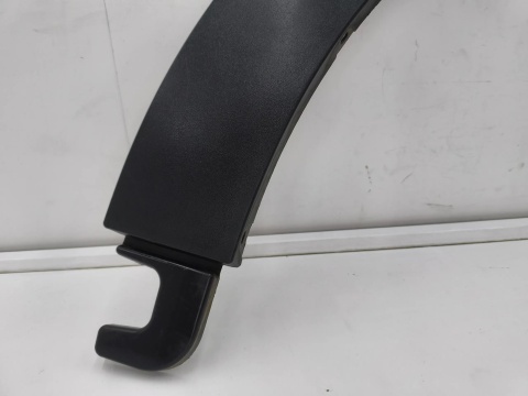 Listwa Mini Countryman II F60 17-23r. prawy przedni rant nadkola błotnika zderzaka nakładka prawy przód 51777389366