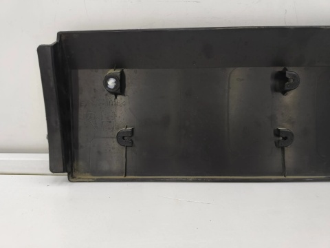Listwa Opel Crossland Opel Crossland X 17-24r. prawa tylna dolna nakładka drzwi prawy tył 13482101