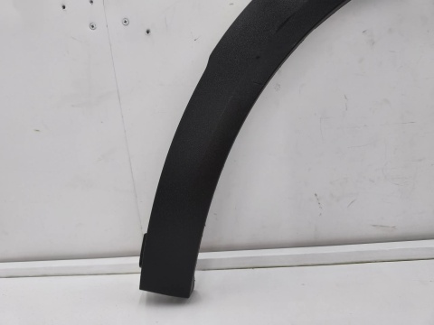Listwa Opel Mokka B II 20r.- Prawy przedni rant nadkola błotnika nakładka prawy przód 9834173280