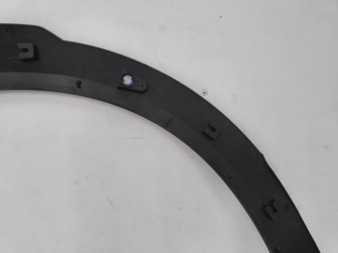 Listwa Opel Mokka B II 20r.- Prawy przedni rant nadkola błotnika nakładka prawy przód 9834173280