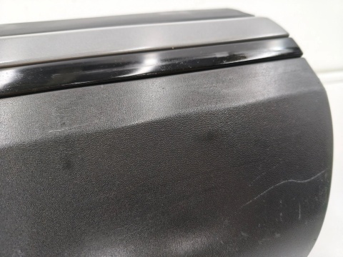 Listwa Renault Arkana 20-26r. nakładka dolna drzwi prawych przednich 828764986r
