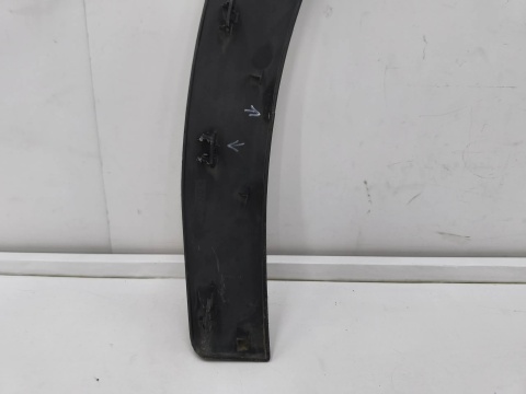 Listwa błotnika Peugeot 5008 II 16-24r. lewy tylny rant nadkola błotnika CIENKI WĄSKI nakładka lewy tył 9814071477