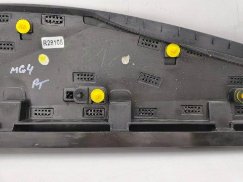 Listwa drzwi MG 4 MG4 22r.- prawa tylna dolna nakładka drzwi bocznych strukturalna prawy tył 11197525-2 11101667
