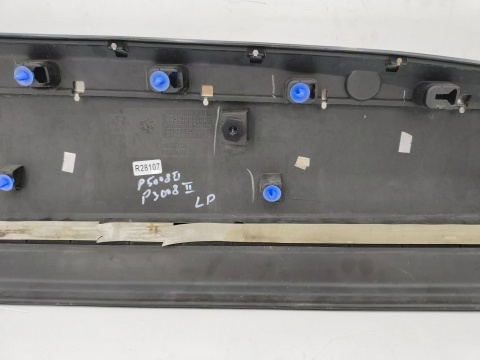Listwa drzwi Peugeot 3008 II 5008 II 16-24r. lewa przednia dolna nakładka drzwi nakładka z CHROMEM lewy przód 9811404277