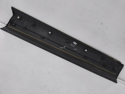 Listwa drzwi VW Tiguan I 5n0 07-16r. lewa przednia dolna nakładka drzwi nakładka lewy przód 5n0854939d