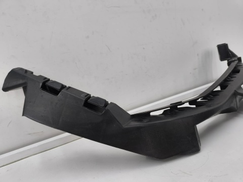 Ślizg Seat Ibiza 5 V 6F 17-25r. prawe przednie mocowanie reflektora wspornik pasa przedniego 6f0807890