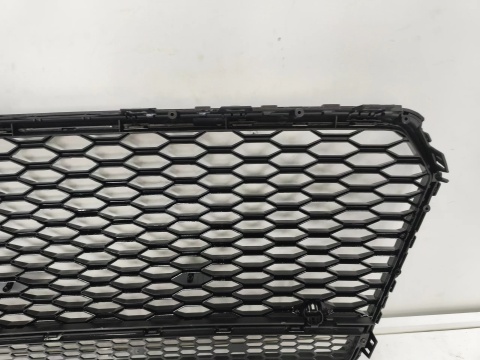 Atrapa Audi RS7 C7 14-18r. grill przednia maskownica zderzaka ZAMIENNIK 4099654004980