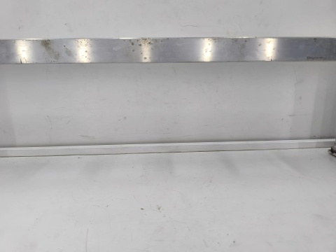 Belka zderzaka Range Rover Sport L461 22r.- przednie wzmocnienie pasa przednia m8e210005a