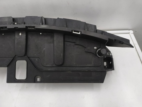 Osłona pasa przedniego Peugeot 3008 II 16-23r. nakładka górna atrapy zamka maski silnika wlot powietrza 9810634677
