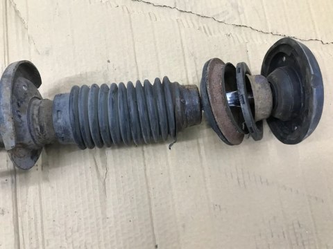 Amortyzator Citroen C3 I 02-09r. 1.6 16v benzyna prawy przedni Amortyzator Citroen C3 I 02-09r. 1.6 16v benzyna prawy przedni