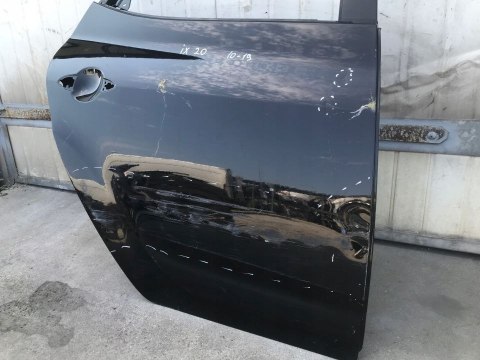 Drzwi Hyundai IX20 10-19r prawy tył prawe tylne