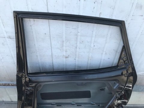 Drzwi Hyundai IX20 10-19r prawy tył prawe tylne