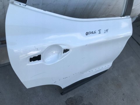 DRZWI NISSAN QASHQAI J11 PRAWE TYLNE białe DRZWI NISSAN QASHQAI J11 PRAWE TYLNE białe