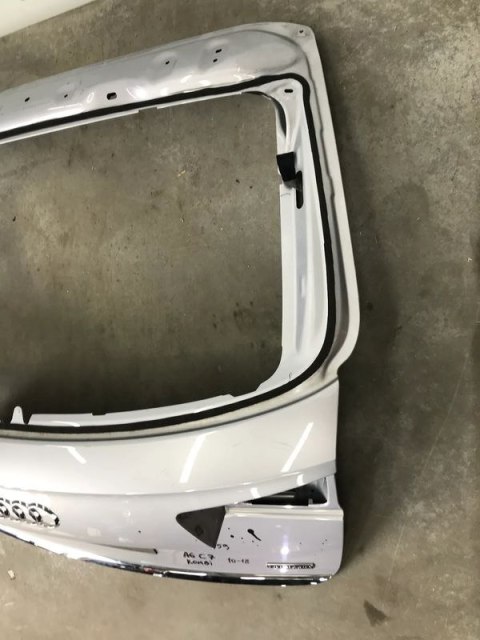 Klapa bagażnika Audi a6 c7 10-18 kombi z listwą chrom Klapa bagażnika Audi a6 c7 10-18 kombi z listwą chrom