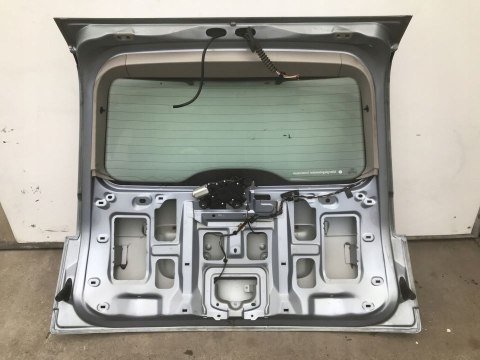 Klapa bagażnika Ford C-Max I 03-10r Klapa bagażnika Ford C-Max I 03-10r