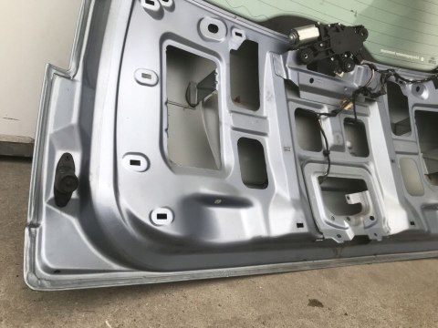 Klapa bagażnika Ford C-Max I 03-10r Klapa bagażnika Ford C-Max I 03-10r