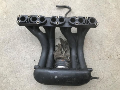 Kolektor ssący Mercedes W210 2.2 Cdi E-klasa dolotowy 6041400401 Kolektor ssący Mercedes W210 2.2 Cdi E-klasa dolotowy 6041400401