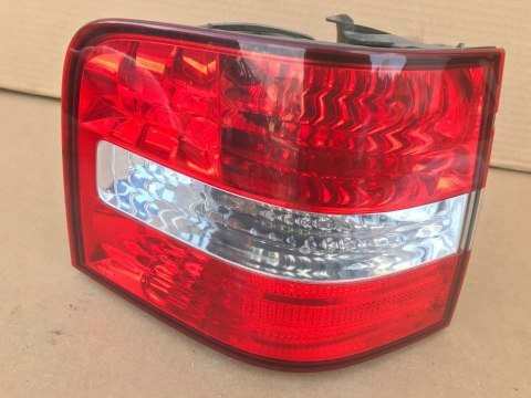 Lampa Fiat Stilo Kombi tylna lewa 28190102 Lampa Fiat Stilo Kombi tylna lewa 28190102