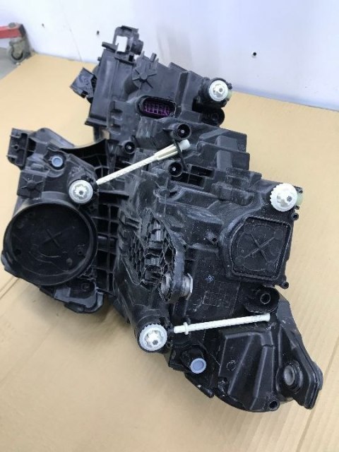 Lampa reflektor Skoda Kodiaq FULL LED 2016-2019 566941016E Lampa reflektor Skoda Kodiaq FULL LED 2016-2019 566941016E