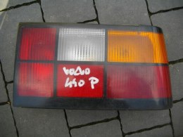 Lampa tył prawa Volvo 440 GL sedan przed lift 1988-1993r. prawa tylna