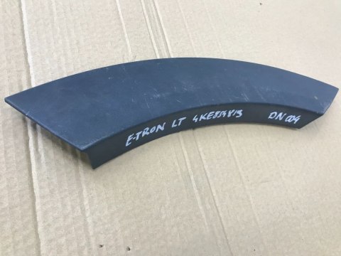 Listwa Audi e-tron drzwi lewy tył lewa tylna 4KE854819 Listwa Audi e-tron drzwi lewy tył lewa tylna 4KE854819