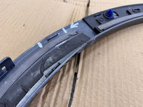 Listwa Audi q3 I 8u 11-18 nakładka lewego tylnego błotnika plastik 8u0853817b Listwa Audi q3 I 8u 11-18 nakładka lewego tylnego błotnika plastik 8u0853817b