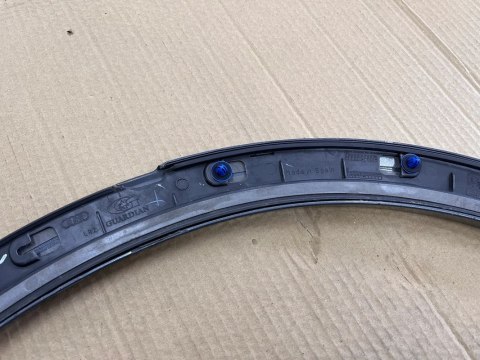 Listwa Audi q3 I 8u 11-18 nakładka lewego tylnego błotnika plastik 8u0853817b Listwa Audi q3 I 8u 11-18 nakładka lewego tylnego błotnika plastik 8u0853817b