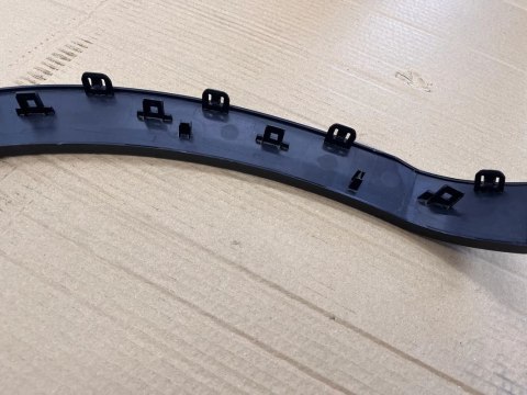 Listwa Citroen c5 III 3 c5x 21- nakładka lewego przedniego błotnika plastik 98379872xt 9840276180 Listwa Citroen c5 III 3 c5x 21- nakładka lewego przedniego błotnika plastik 98379872xt 9840276180