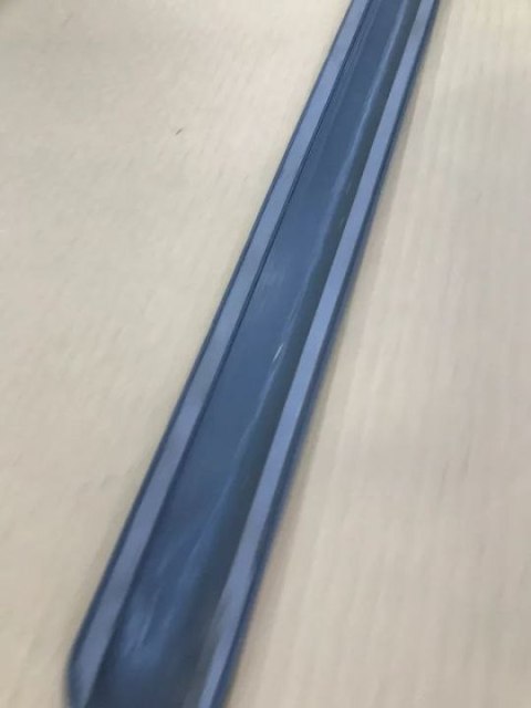 Listwa Ford Transit Connect I MK1 boczna błotnika tylnego 02-13r 3T16V29077B Listwa Ford Transit Connect I MK1 boczna błotnika tylnego 02-13r 3T16V29077B