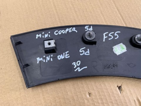 Listwa Mini cooper one f55 5d nakładka prawych tylnych drzwi plastik 16189910gb