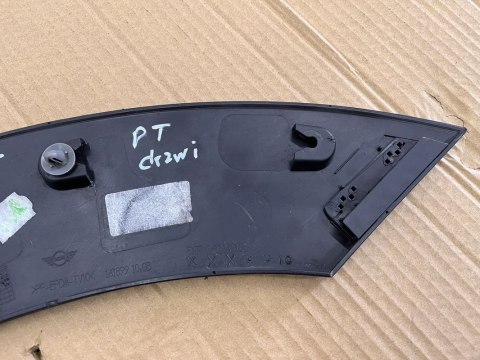Listwa Mini cooper one f55 5d nakładka prawych tylnych drzwi plastik 16189910gb